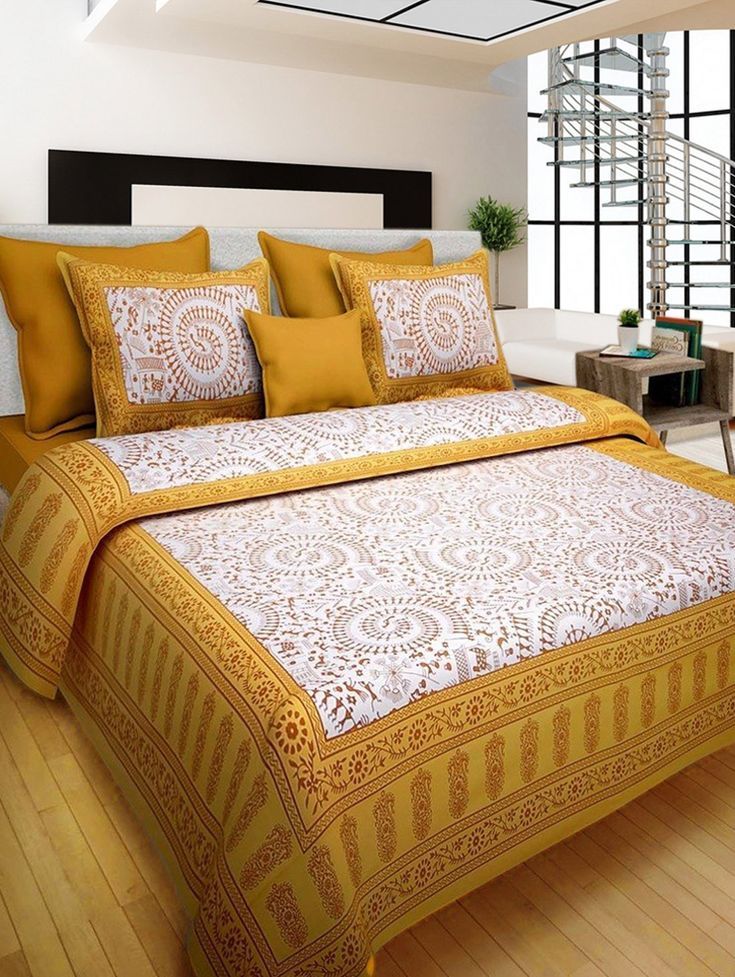 COMFORTER SET