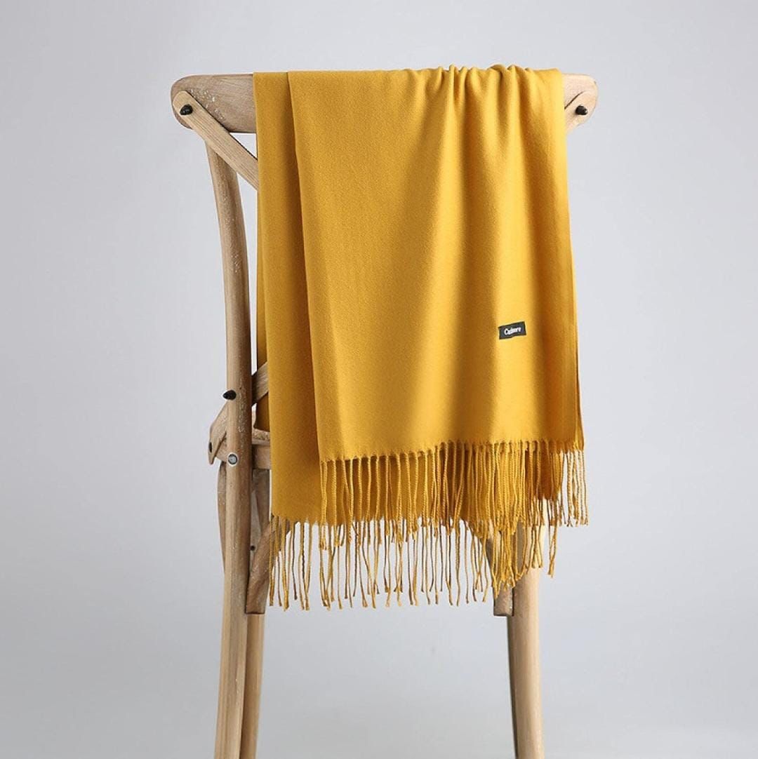 Women Wool Staller