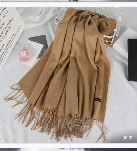 Women Wool Staller