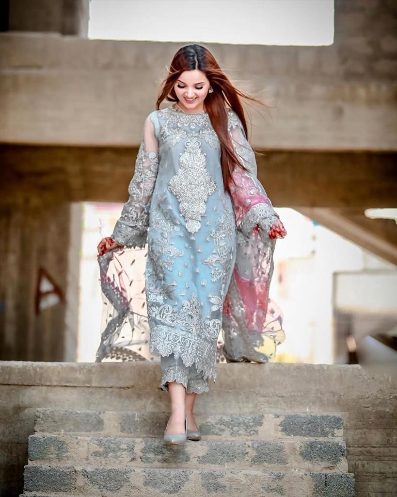 LAAM ORGANZA COLLECTION