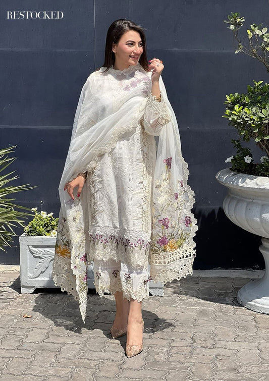 ELAF LUXERY LAWN